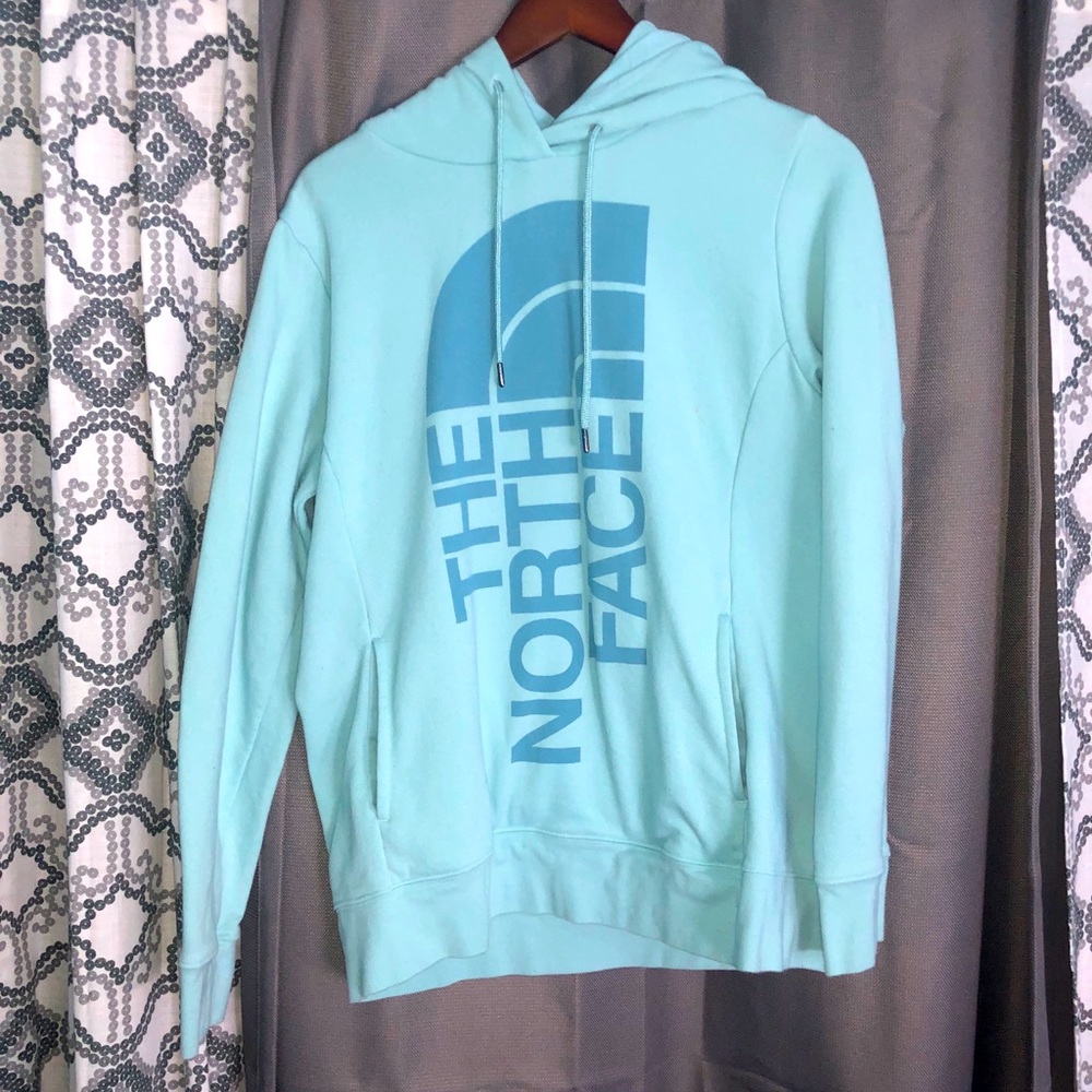 Women’s NorthFace Hoodie
